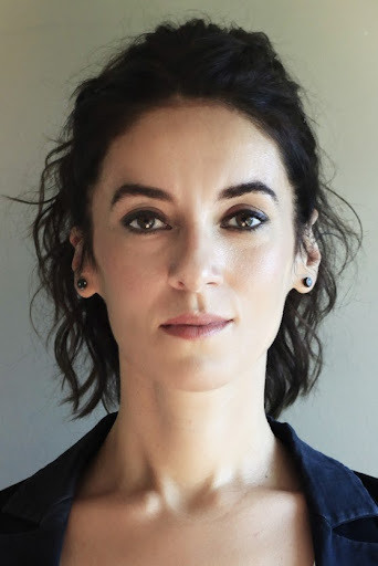 Serpil Özcan backdrop