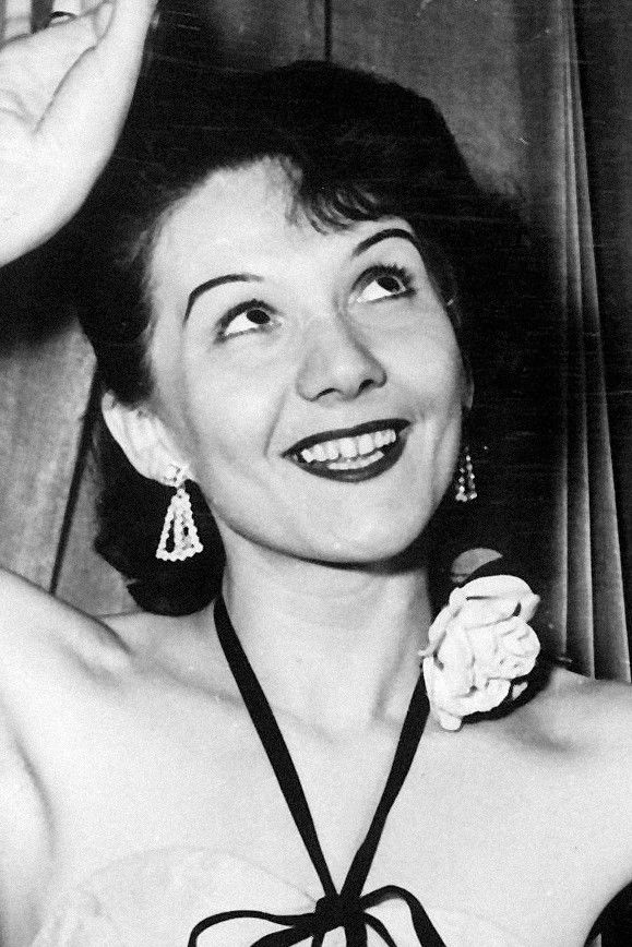 Ingrid Ohlenschläger backdrop