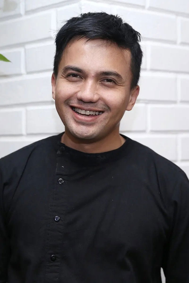 Sahrul Gunawan backdrop