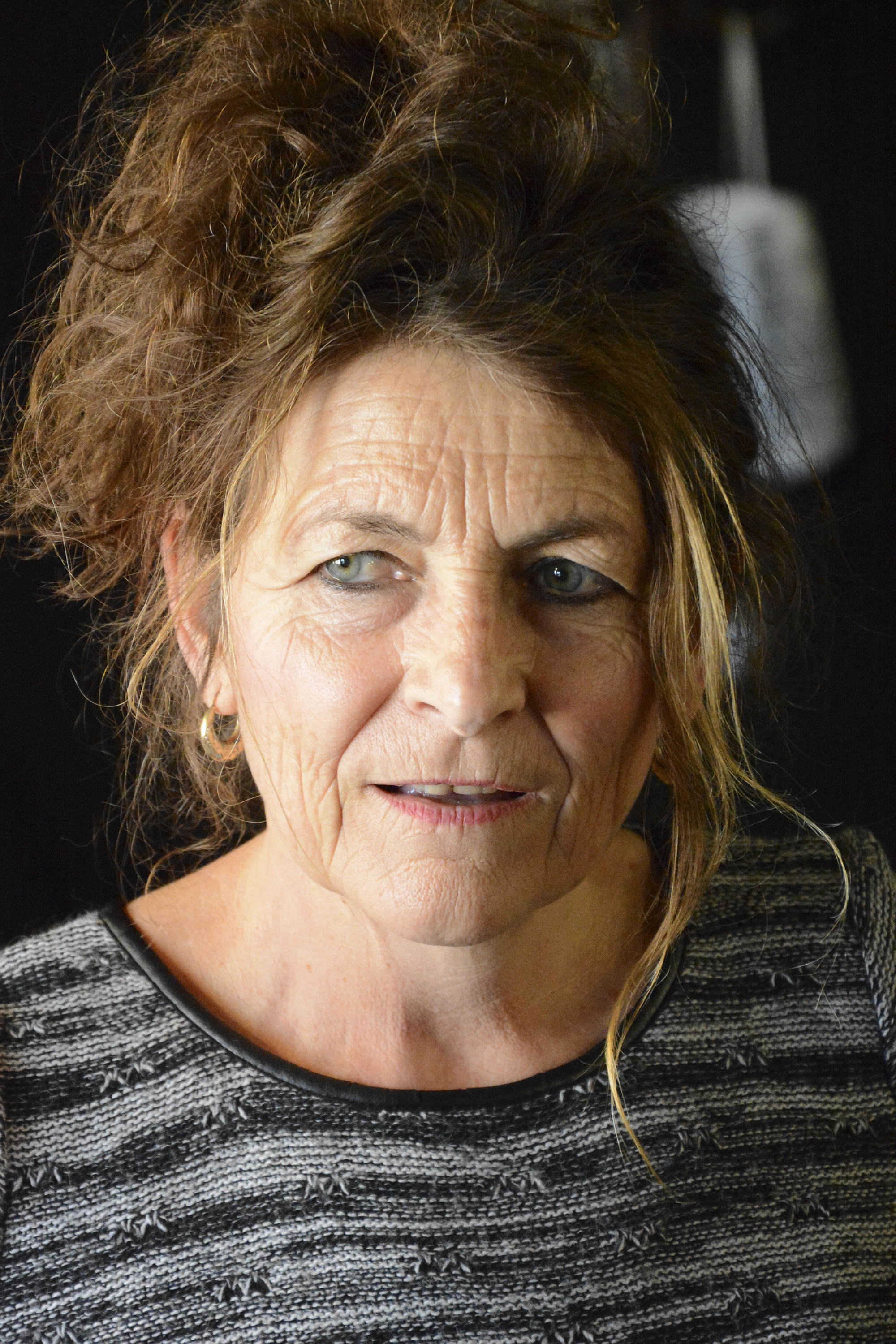 Frédérique Camaret backdrop