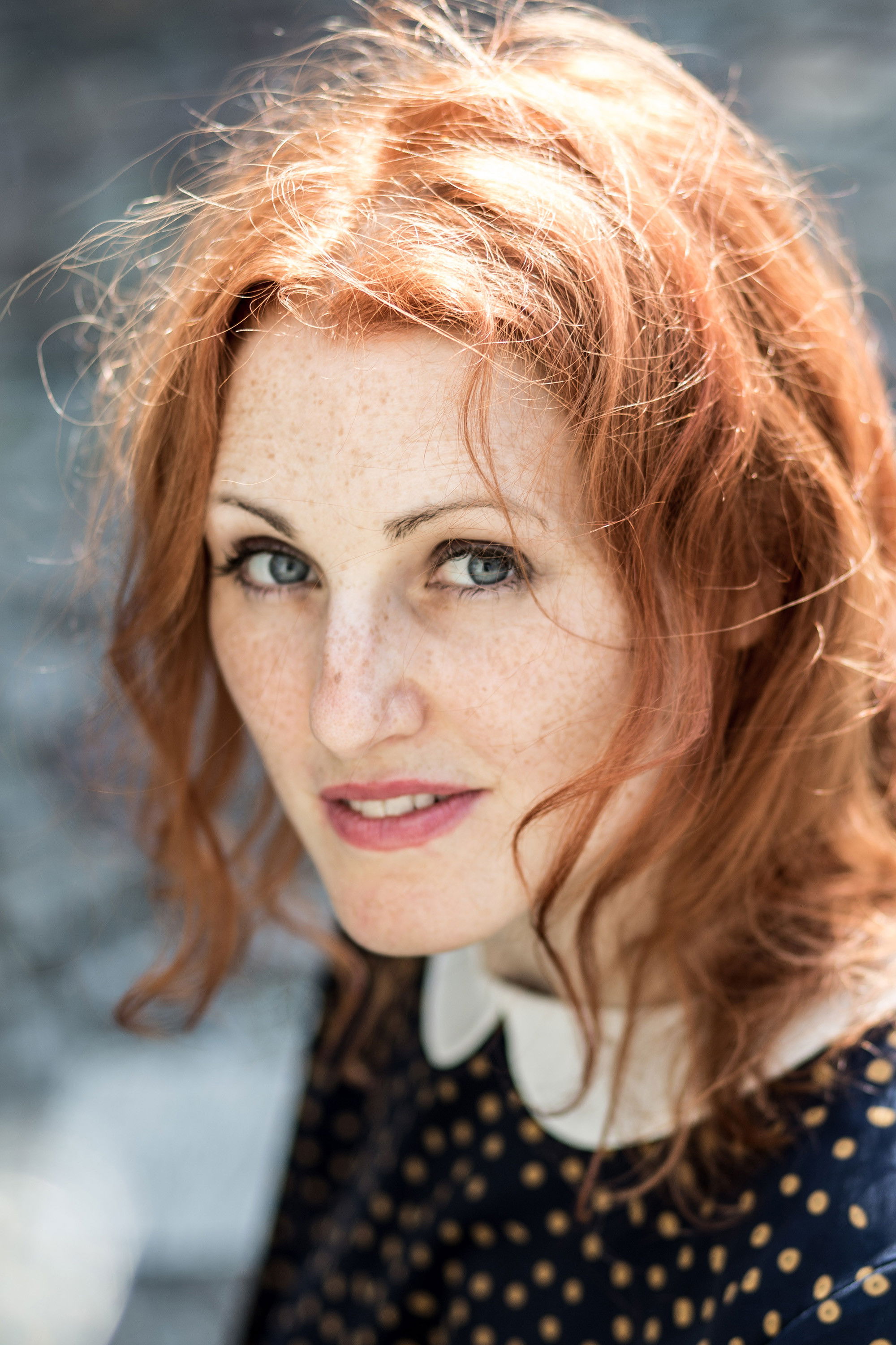 Hélène Hiquily backdrop