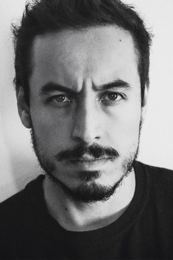 César González Álvarez backdrop