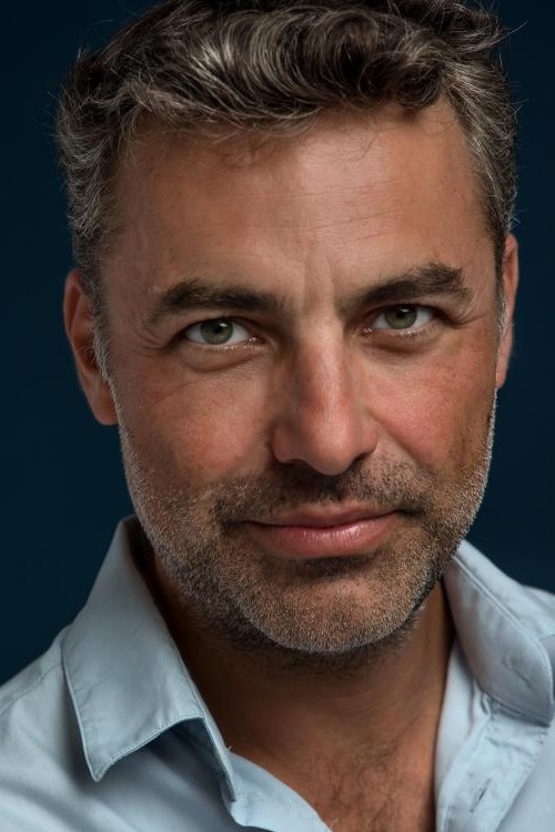 Michael Berreby backdrop