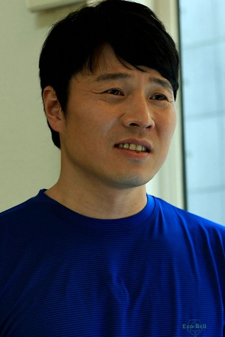 Kim In-gyoo-III backdrop