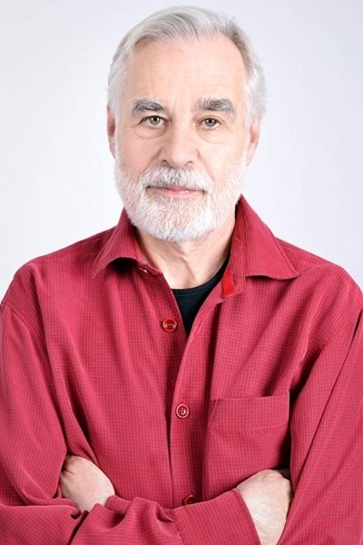 Thomas Hauff backdrop