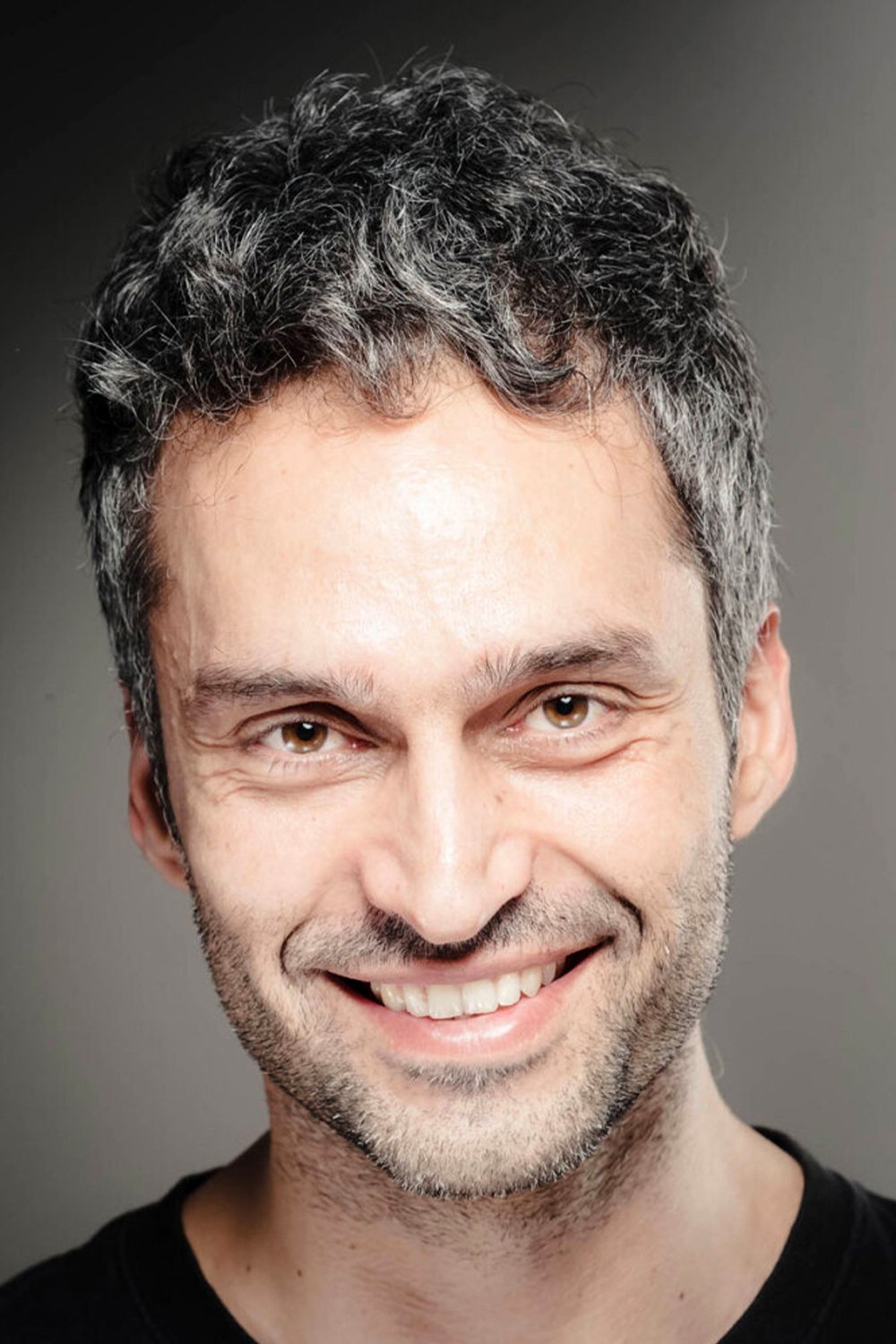 Vangelis Papadakis backdrop