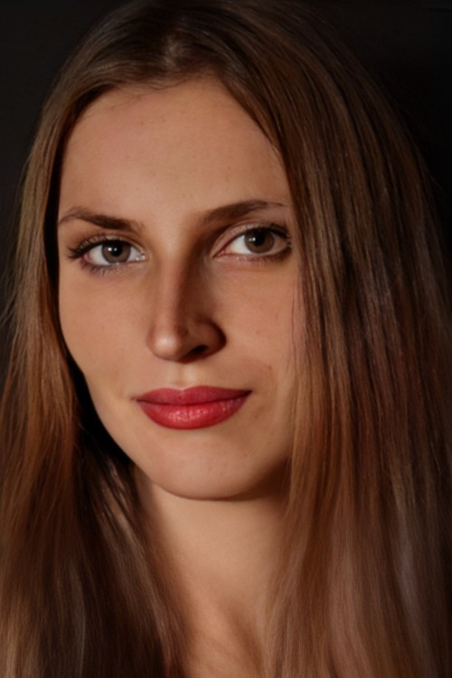 Çiğdem Benli backdrop