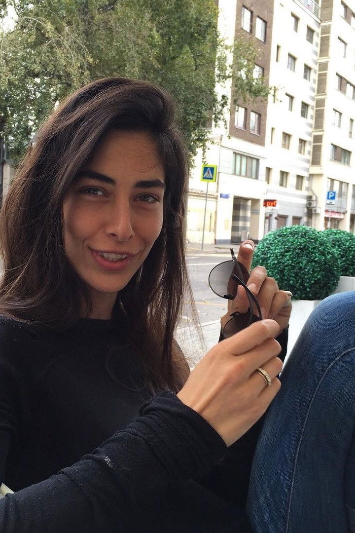 Anka Tsitsishvili backdrop