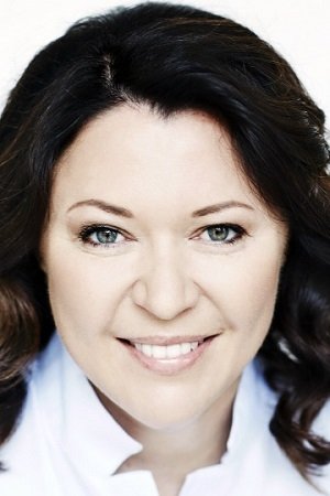 Marina Zhigalova-Ozkan backdrop