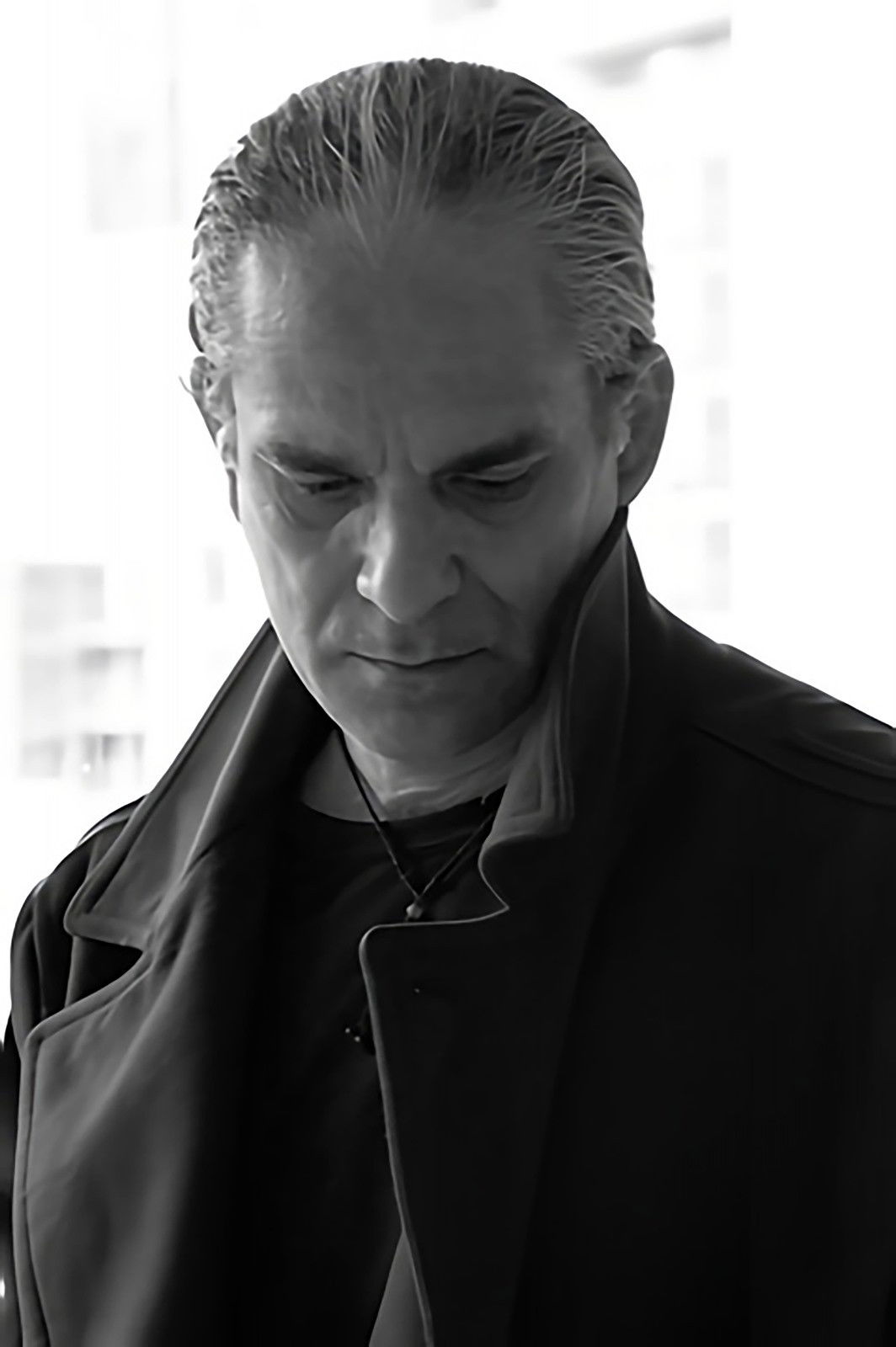 Hamid Reza Mohseni backdrop