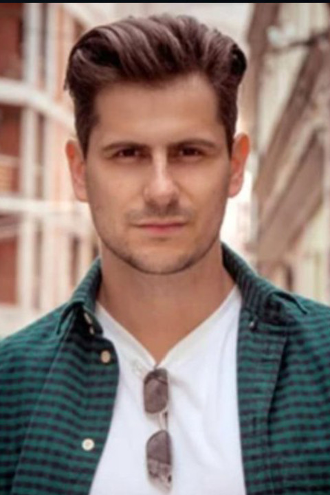 Saša Đurašević backdrop