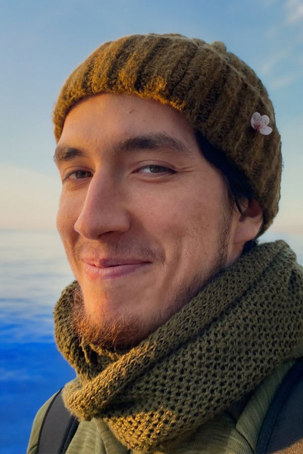 Janberk Nak backdrop