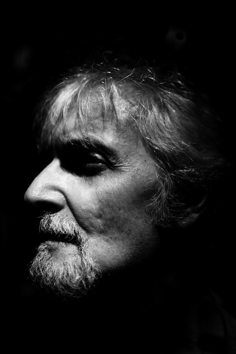 Vicente Franz Cecim backdrop