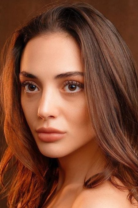 Rabia Soytürk backdrop