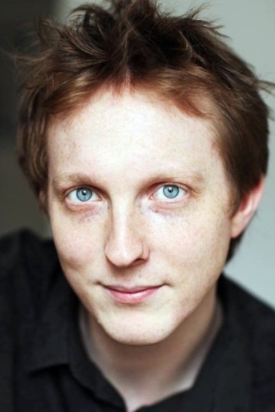 Dimitri Michelsen backdrop