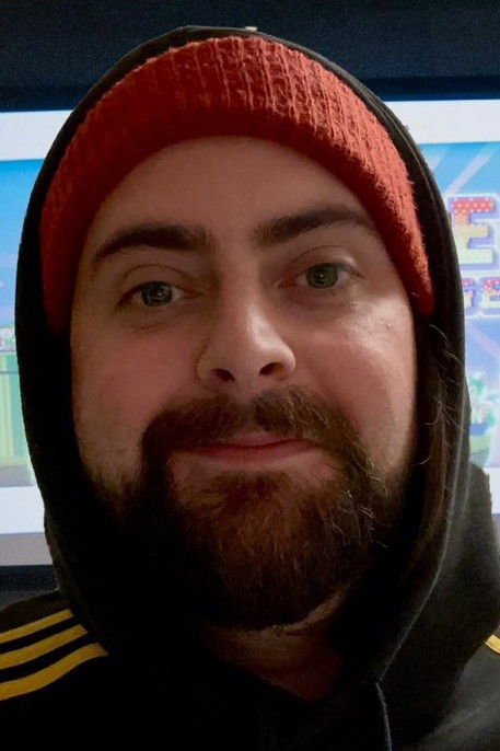 Sebastian Brynestad backdrop