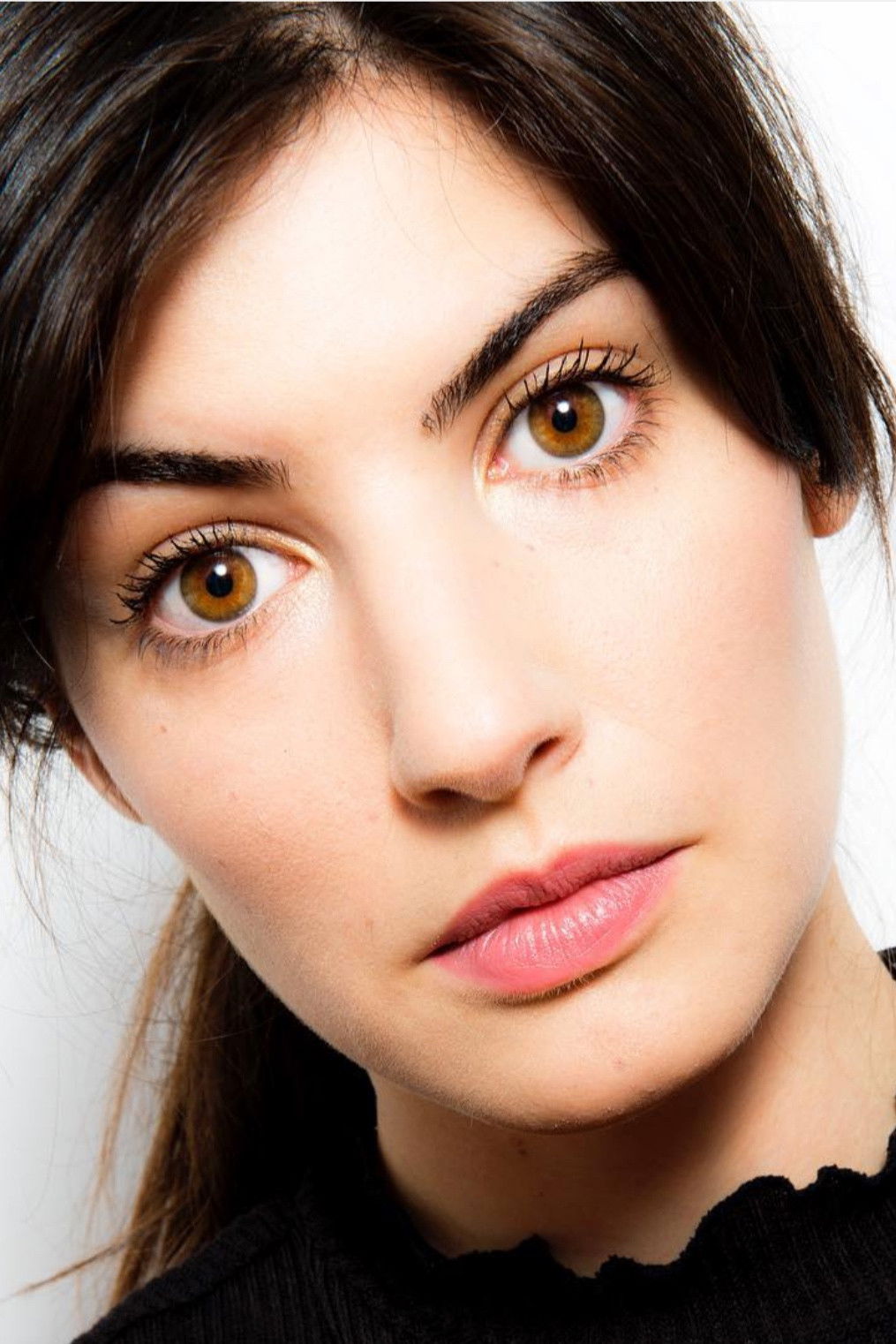 Diana de Sousa backdrop