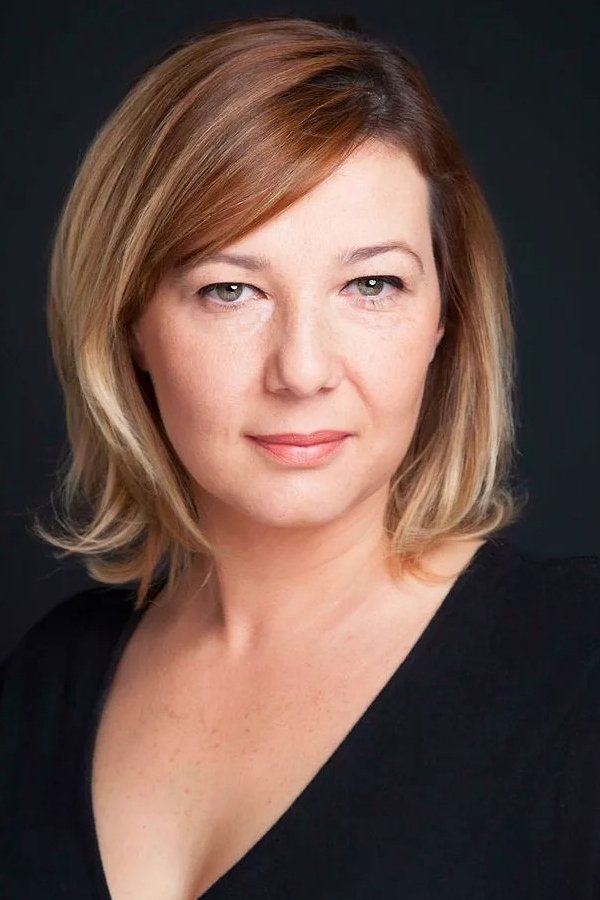 Nilgün Türksever backdrop