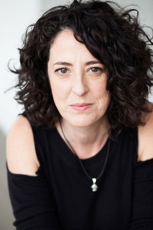 Annick Beaulne backdrop