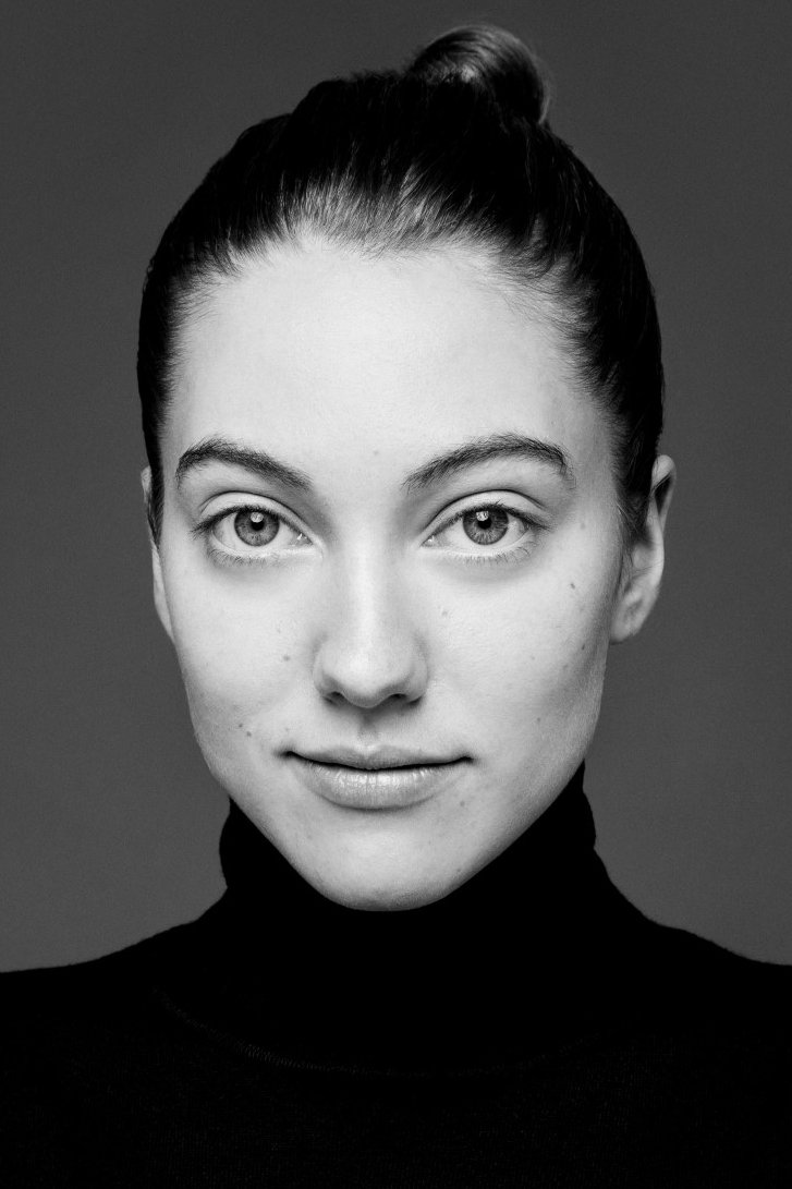 Jasmina Parent backdrop