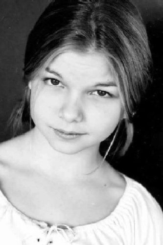 Hannah Swanson backdrop