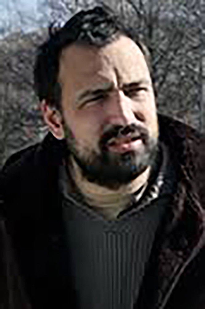 Pedro Flores backdrop