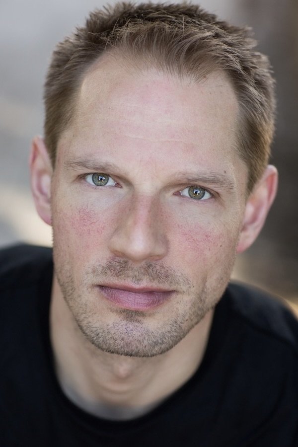 Lars van Riesen backdrop