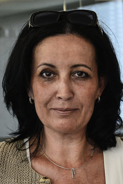 Isabela Soukupová backdrop