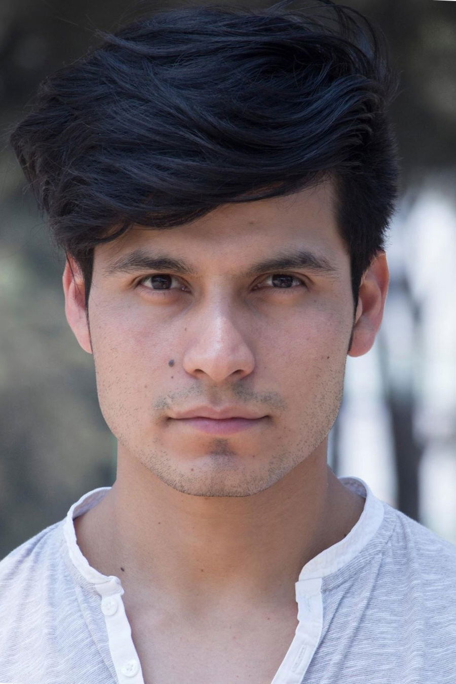 Louis David Horné backdrop