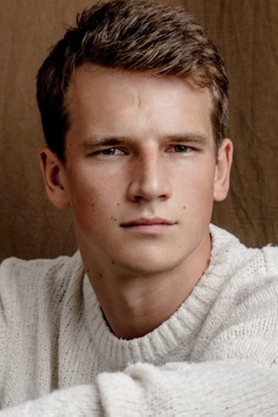 Evgeny Romantsov backdrop