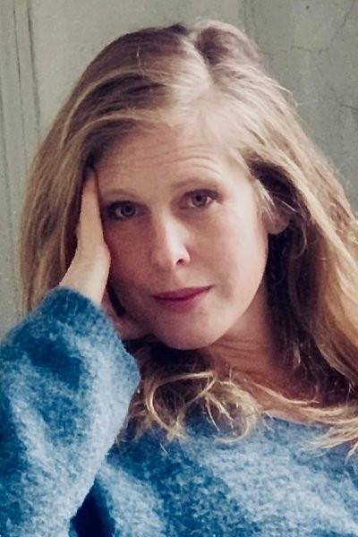 Emilie Strandberg backdrop