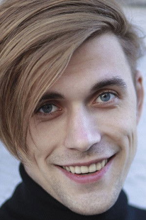 Stanislav Raskachayev backdrop