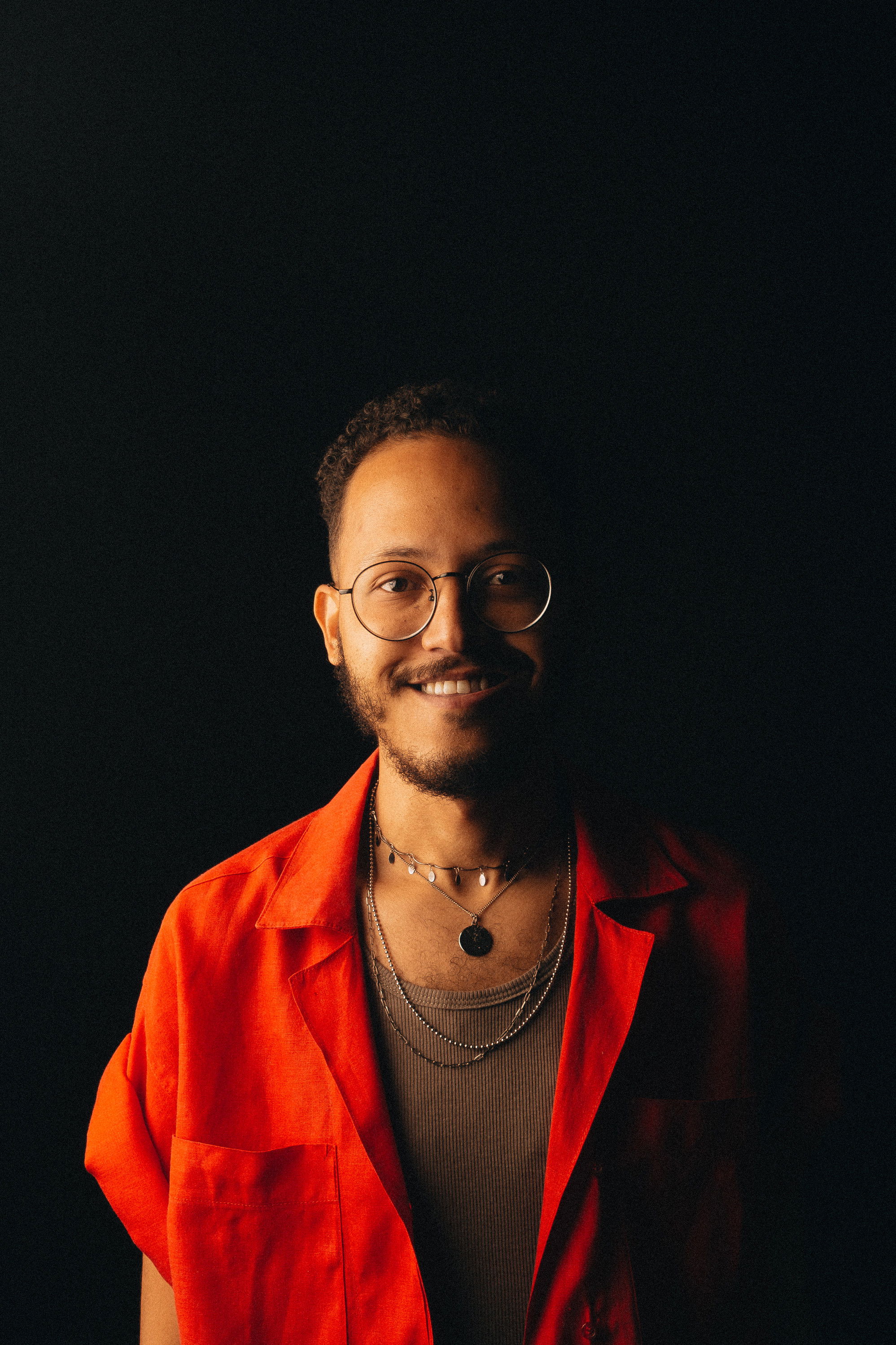 Victor Rodrigues backdrop