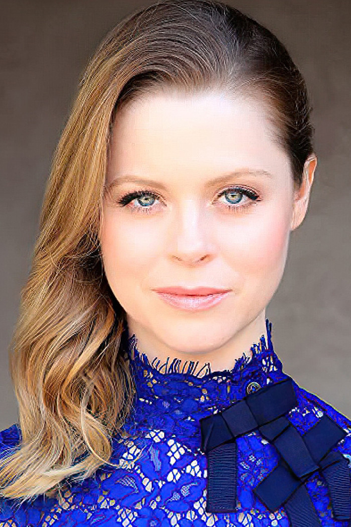 Janna Bossier backdrop