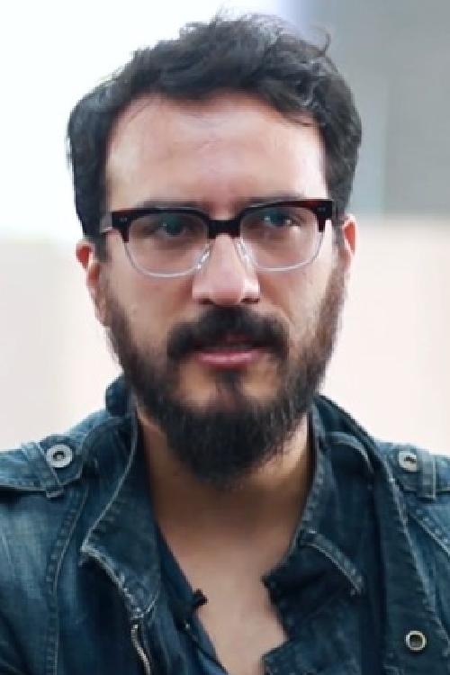 Alberto Arnaut Estrada backdrop