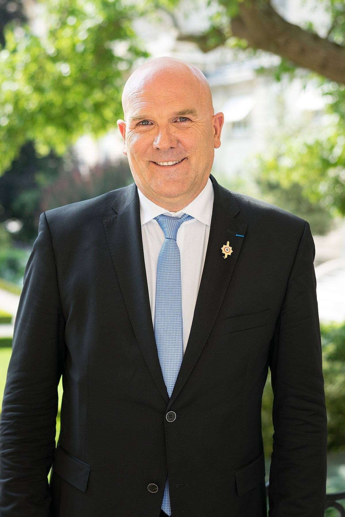 Bruno Bonnell backdrop