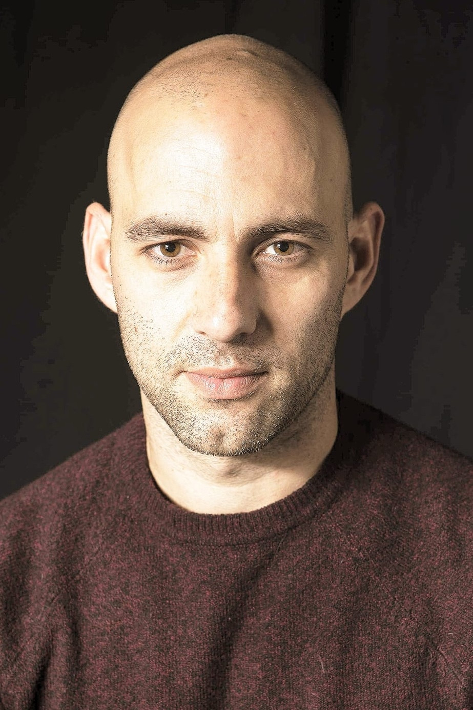 Tiago Abelho backdrop