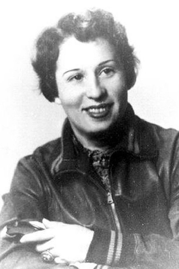 Anésia Pinheiro Machado backdrop