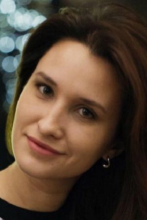 Darya Gratsevich backdrop