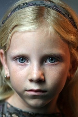 Polina Volkova backdrop