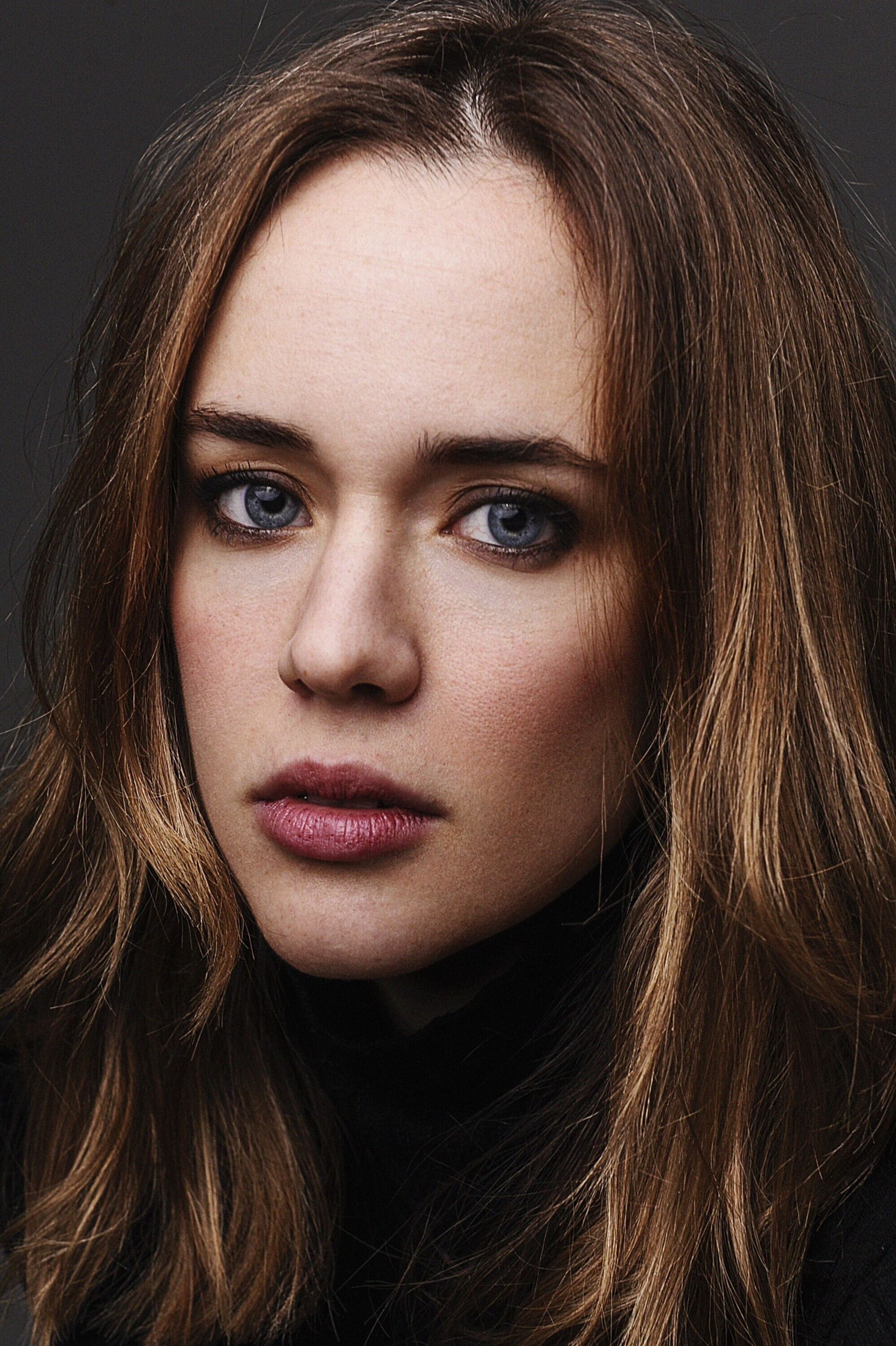 Lucía Delgado backdrop