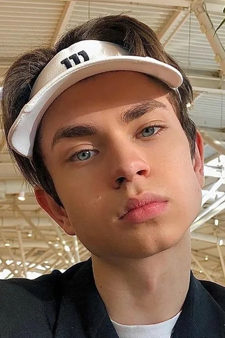 Artem Zhigulin backdrop