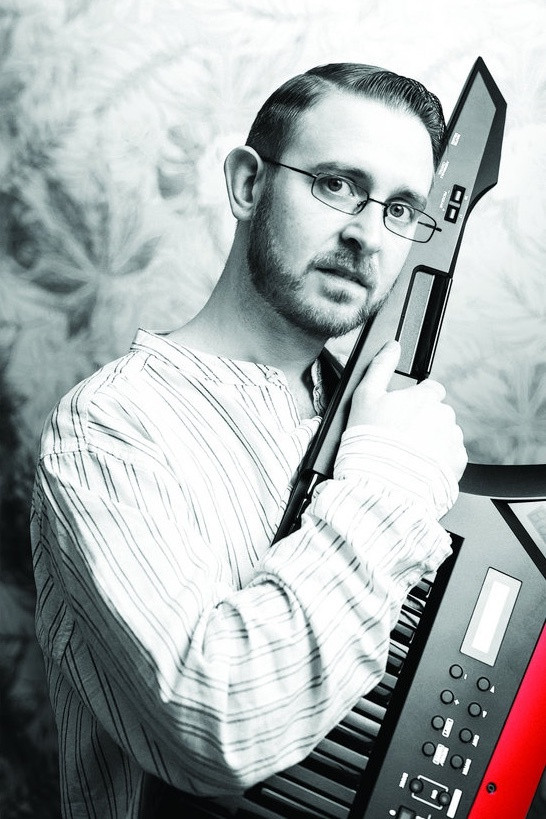 Rob J Madin backdrop