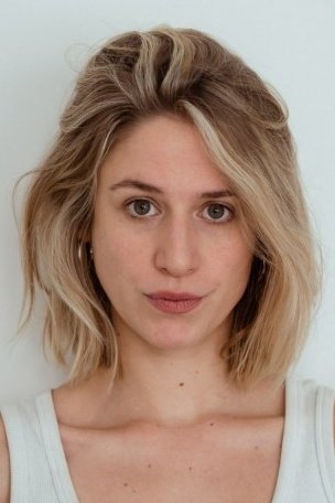 Tine Roggeman backdrop