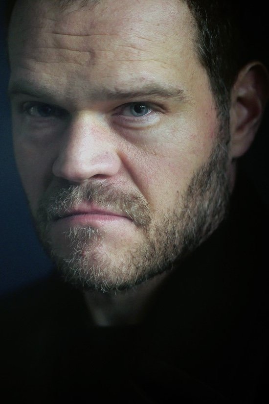 Uilliam Sçioritino backdrop