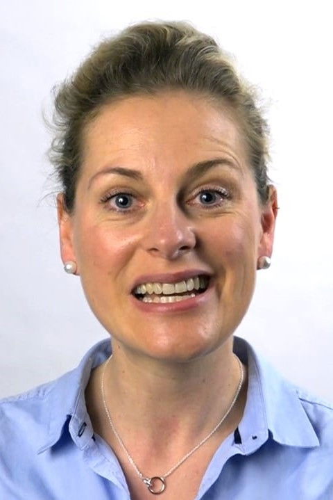 Nele Hardiman backdrop