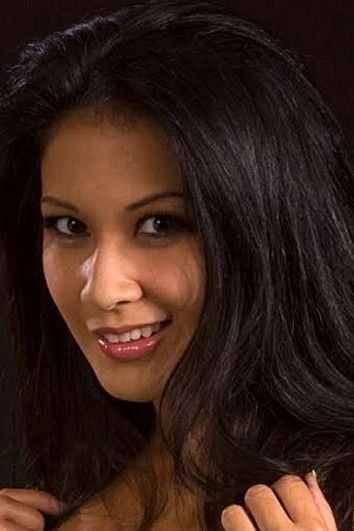 Vannarah Riggs backdrop