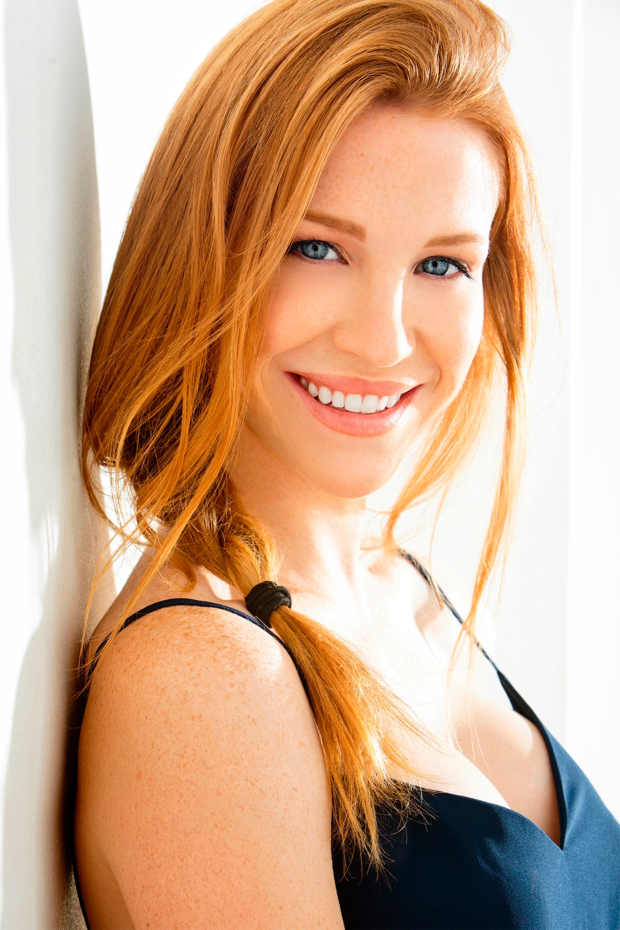 Leslie Stratton backdrop