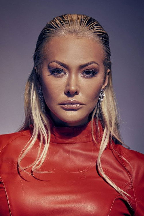 Aylin Coskun backdrop