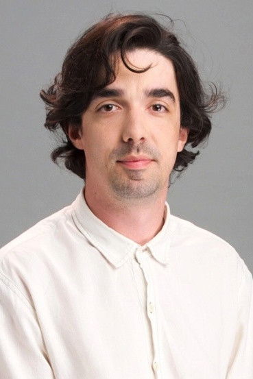 Bernardo Florim backdrop